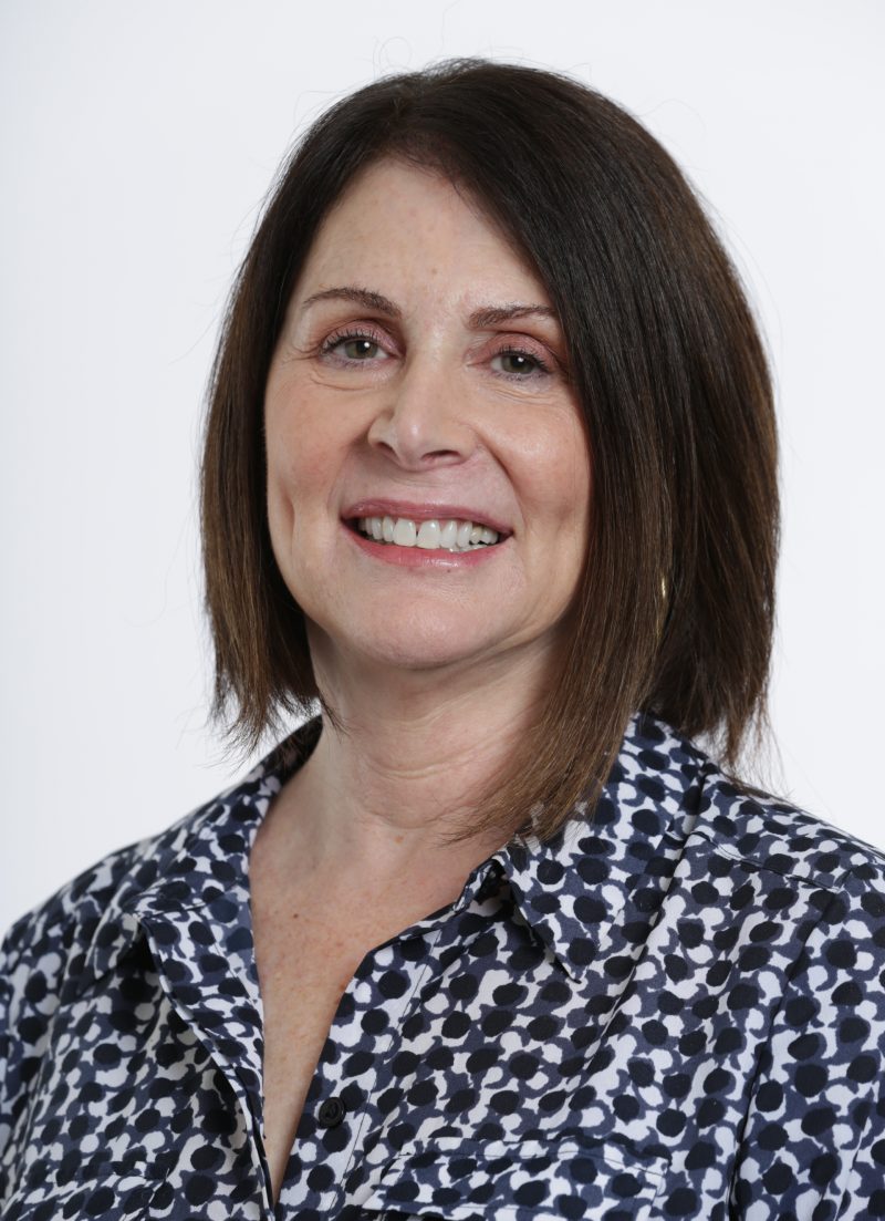 Lisa Turin
